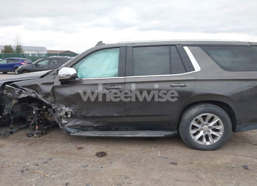 Photo 15 of 2021 Chevrolet Tahoe 4WD PREMIER (VIN 1GNSKSKD1MR311394)