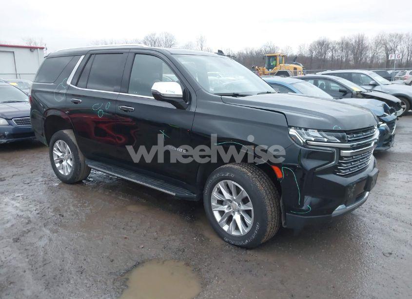 2023 Chevrolet Tahoe 4WD PREMIER (VIN 1GNSKSKD1PR102421) main photo