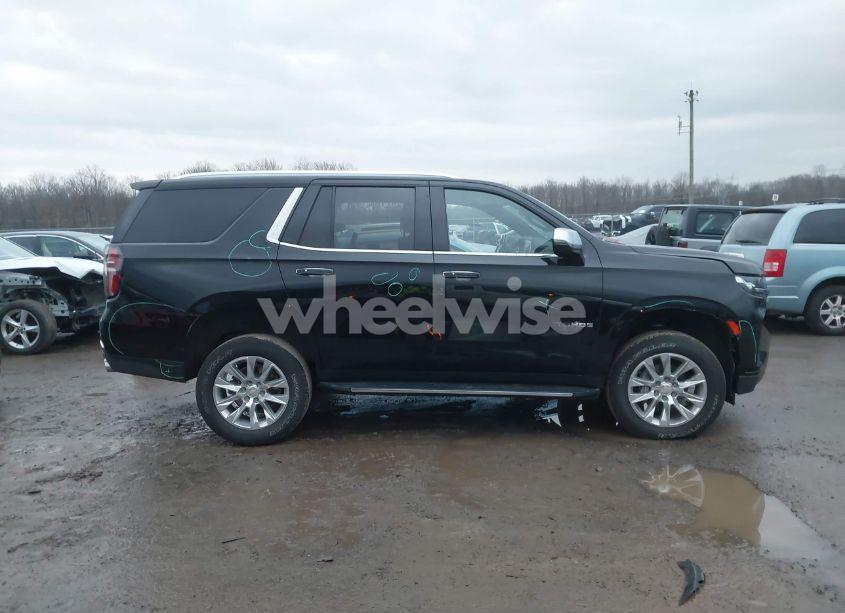 Photo 13 of 2023 Chevrolet Tahoe 4WD PREMIER (VIN 1GNSKSKD1PR102421)