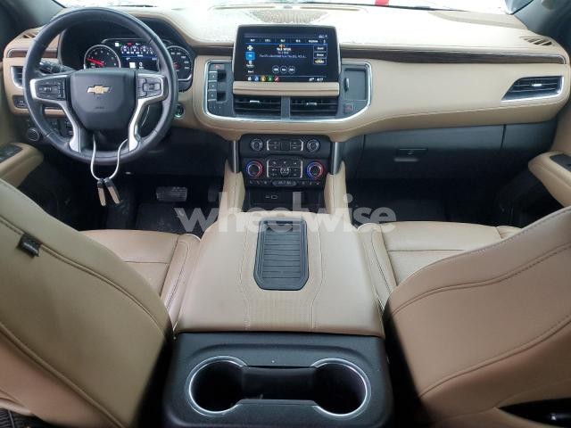 Photo 7 of 2021 CHEVROLET TAHOE K1500 PREMIER (VIN 1GNSKSKD2MR190617)