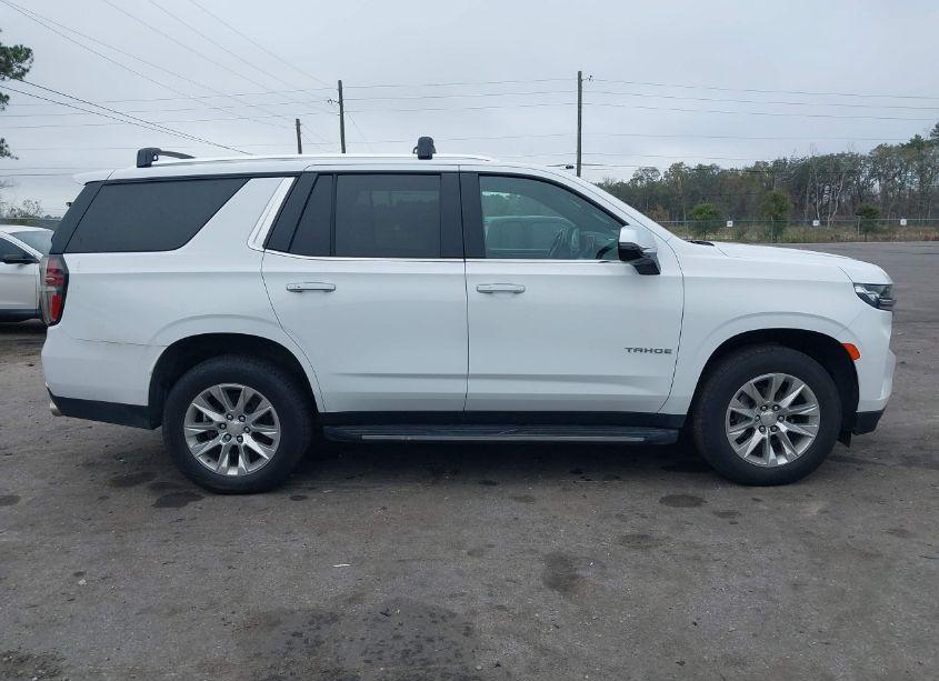 Photo 13 of 2021 Chevrolet Tahoe 4WD PREMIER (VIN 1GNSKSKD7MR244672)