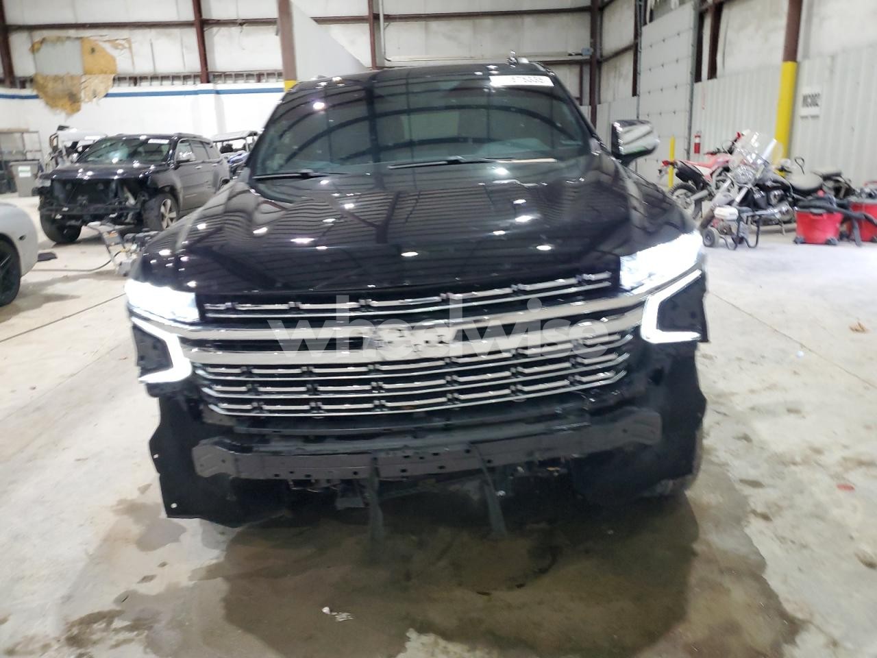 Photo 5 of 2023 CHEVROLET TAHOE K1500 PREMIER (VIN 1GNSKSKD7PR206850)