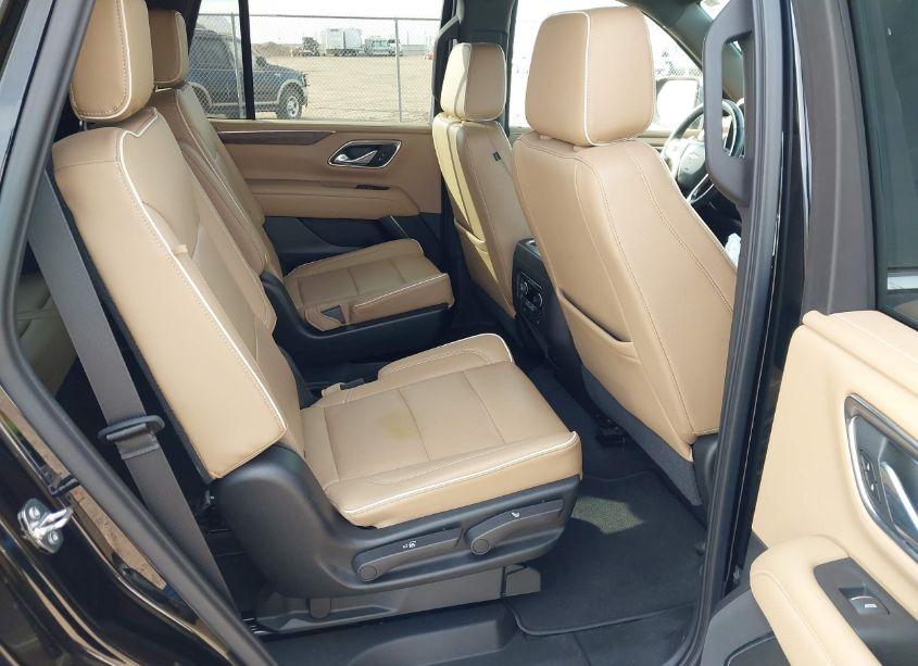 Photo 8 of 2021 Chevrolet Tahoe 4WD PREMIER (VIN 1GNSKSKD8MR107529)