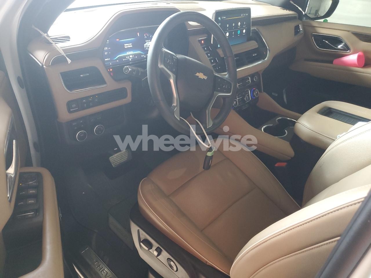 Photo 8 of 2024 CHEVROLET TAHOE K1500 PREMIER (VIN 1GNSKSKTXRR166421)