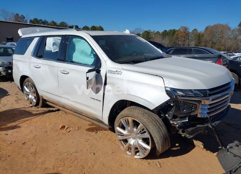 2024 Chevrolet Tahoe 4WD HIGH COUNTRY (VIN 1GNSKTKL1RR274786) main photo