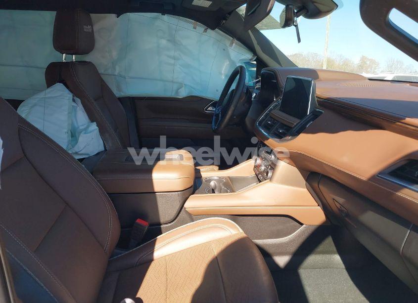 Photo 5 of 2024 Chevrolet Tahoe 4WD HIGH COUNTRY (VIN 1GNSKTKL1RR274786)