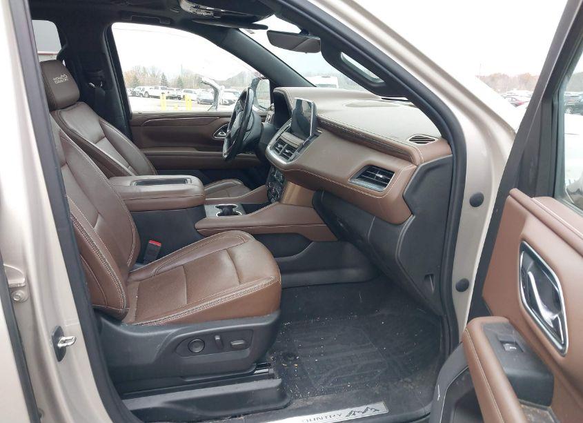 Photo 5 of 2021 Chevrolet Tahoe 4WD HIGH COUNTRY (VIN 1GNSKTKLXMR119484)