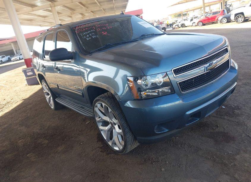 2010 Chevrolet Tahoe LS (VIN 1GNUCAE02AR266079) main photo