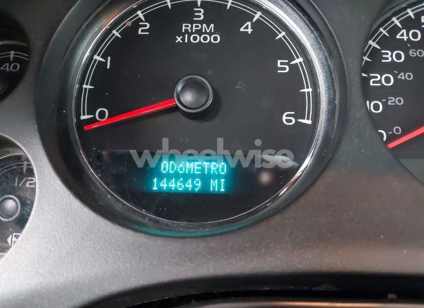 Photo 7 of 2010 Chevrolet Tahoe LS (VIN 1GNUCAE02AR277955)