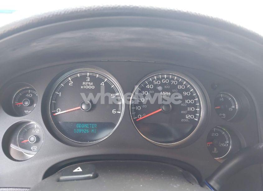 Photo 7 of 2010 Chevrolet Tahoe LS (VIN 1GNUCAE02AR290222)