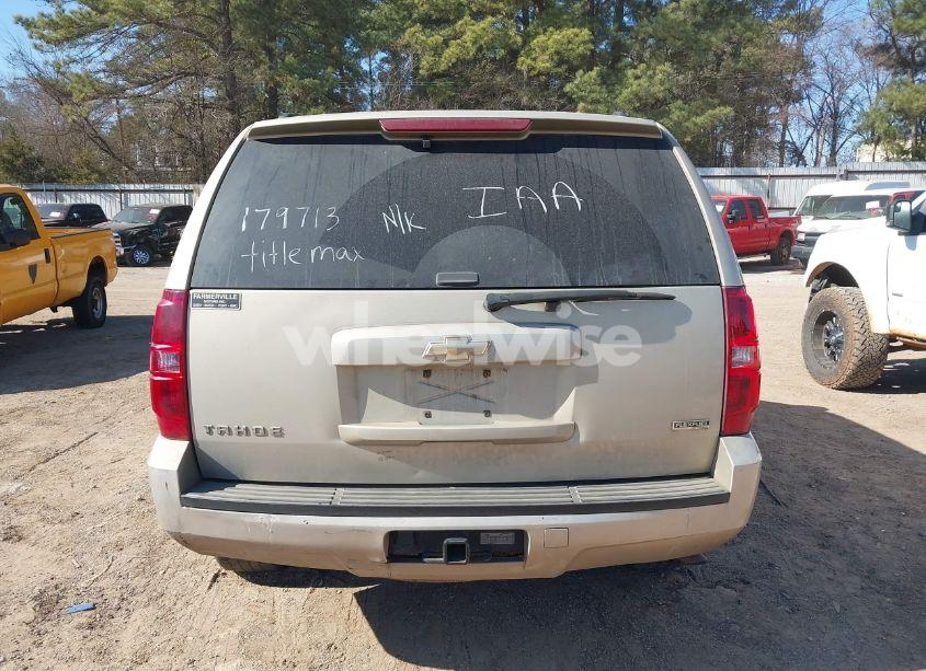 Photo 16 of 2010 Chevrolet Tahoe LS (VIN 1GNUCAE03AR179713)