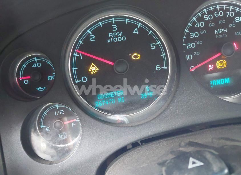 Photo 15 of 2010 Chevrolet Tahoe LS (VIN 1GNUCAE03AR191733)