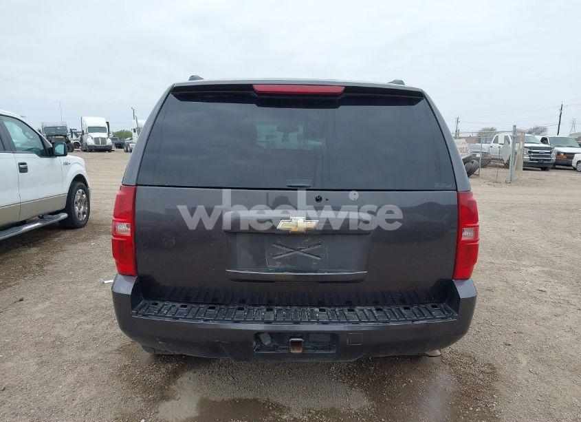 Photo 16 of 2010 Chevrolet Tahoe LS (VIN 1GNUCAE03AR191733)