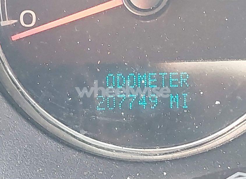 Photo 16 of 2010 Chevrolet Tahoe LS (VIN 1GNUCAE09AR114252)