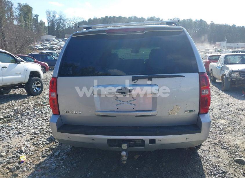 Photo 17 of 2010 Chevrolet Tahoe LS (VIN 1GNUCAE09AR114252)