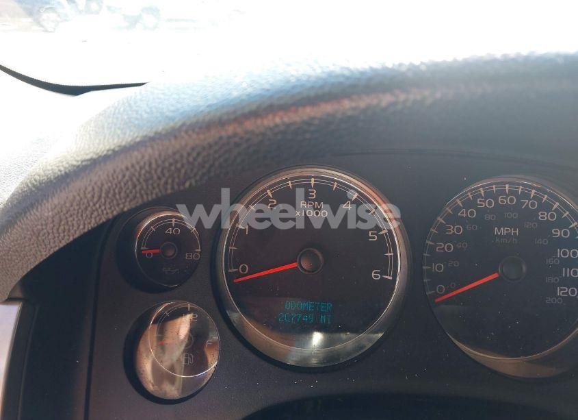 Photo 7 of 2010 Chevrolet Tahoe LS (VIN 1GNUCAE09AR114252)