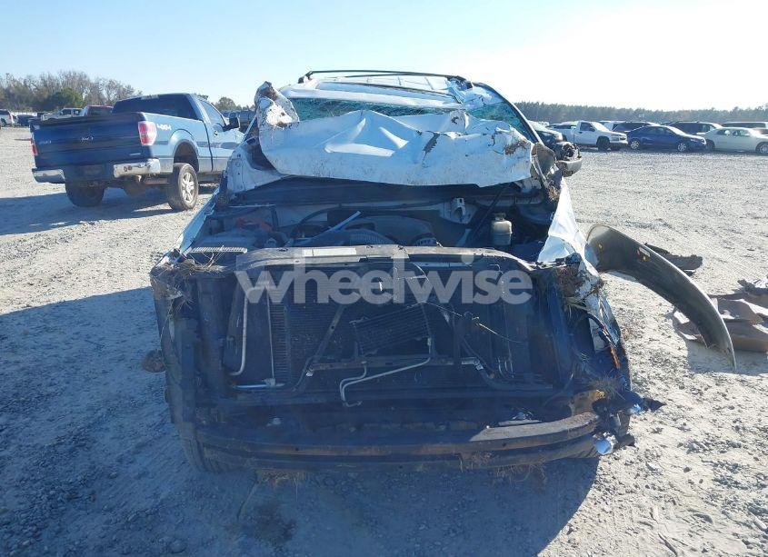 Photo 13 of 2010 Chevrolet Tahoe LT (VIN 1GNUCBE02AR283082)