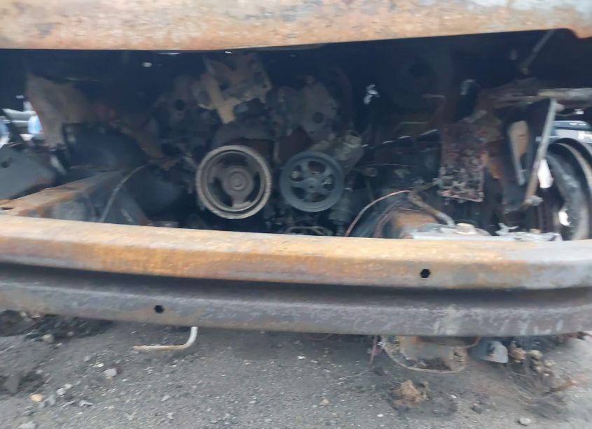 Photo 10 of 2010 Chevrolet Tahoe LT (VIN 1GNUCBE04AR224406)