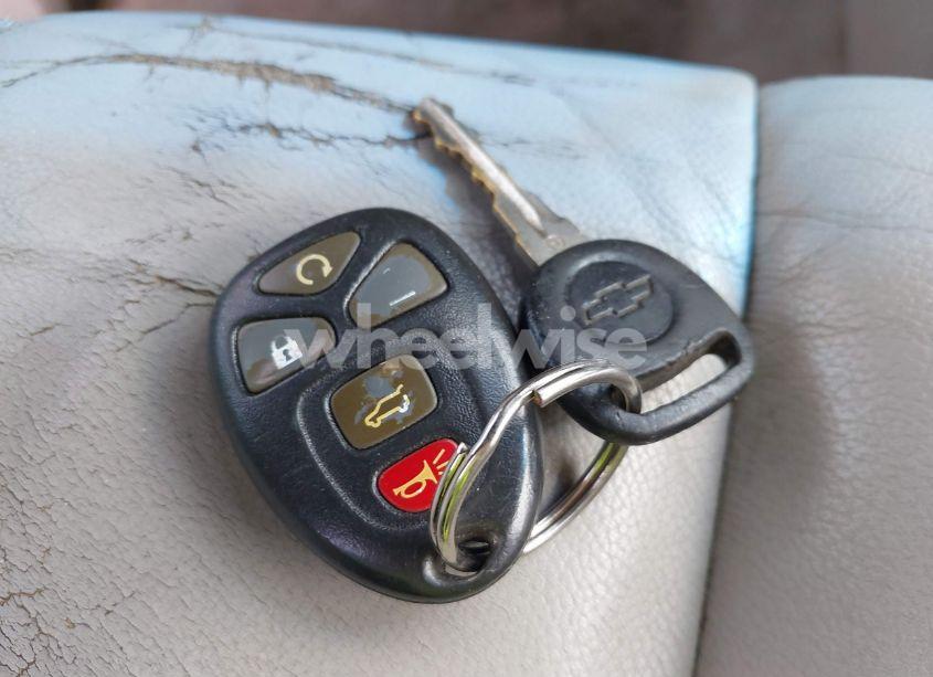 Photo 11 of 2010 Chevrolet Tahoe LT (VIN 1GNUCBE04AR279051)