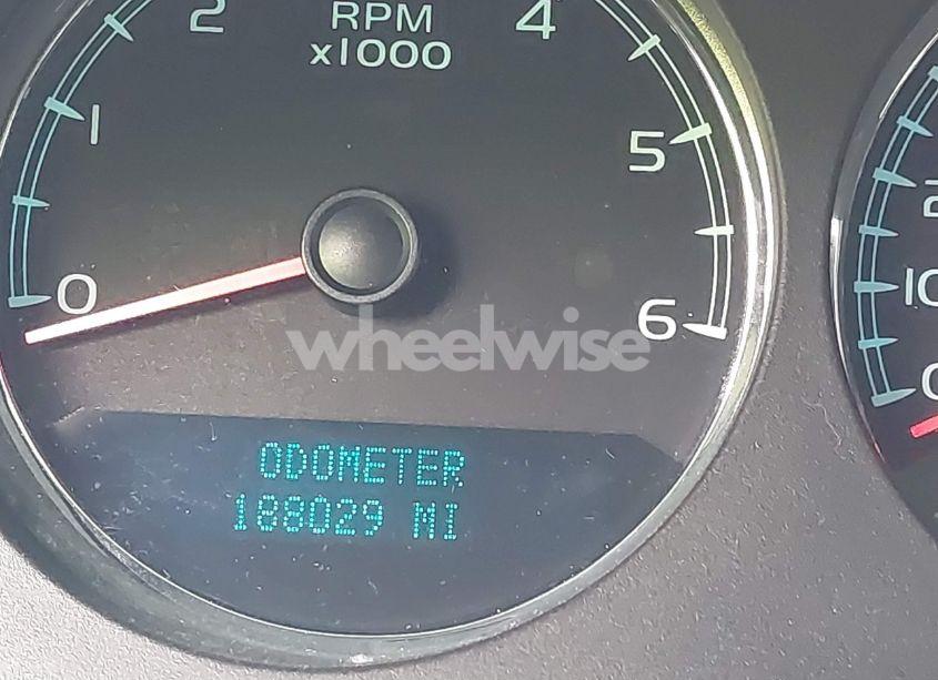 Photo 15 of 2010 Chevrolet Tahoe LT (VIN 1GNUCBE05AR114061)