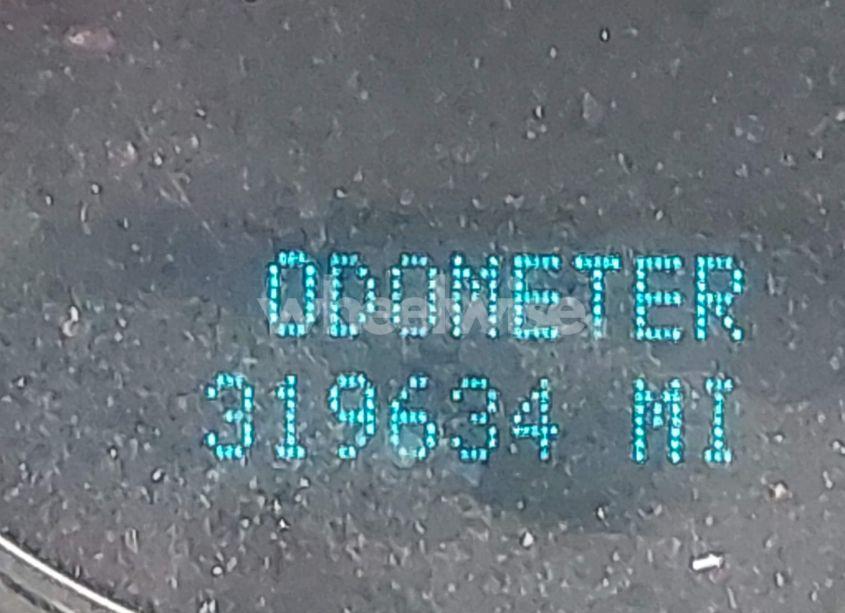 Photo 16 of 2010 Chevrolet Tahoe LTZ (VIN 1GNUCCE00AR192124)