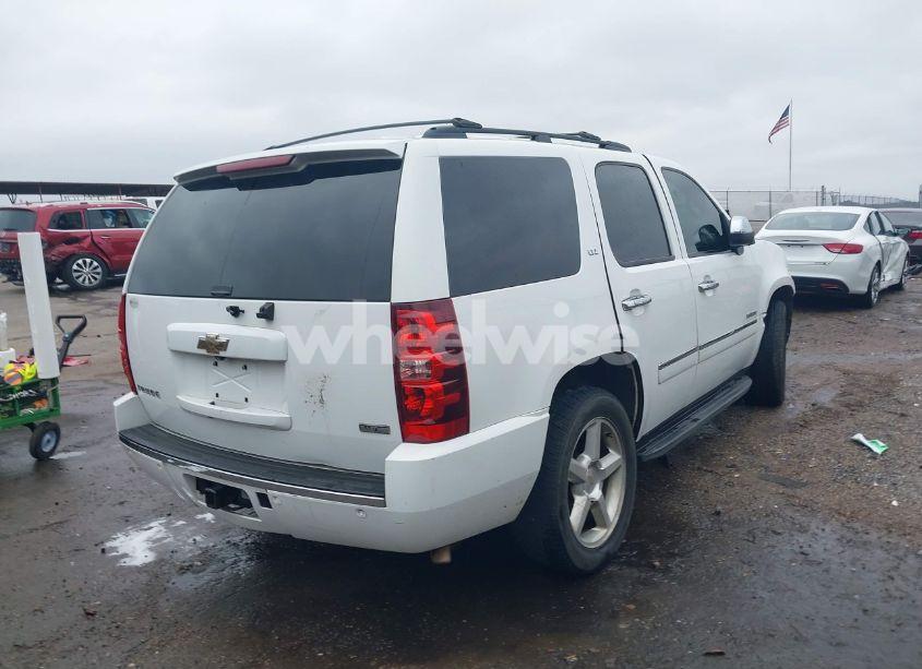 Photo 4 of 2010 Chevrolet Tahoe LTZ (VIN 1GNUCCE00AR192124)
