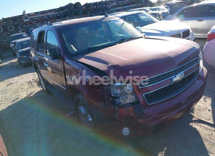 2010 Chevrolet Tahoe LTZ (VIN 1GNUCCE03AR183627) main photo