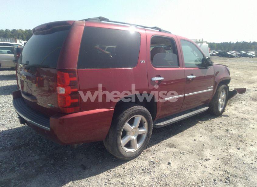 Photo 4 of 2010 Chevrolet Tahoe LTZ (VIN 1GNUCCE03AR183627)
