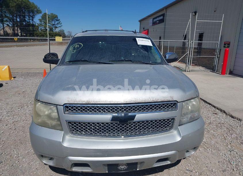 Photo 12 of 2010 Chevrolet Tahoe LTZ (VIN 1GNUCCE05AR176503)