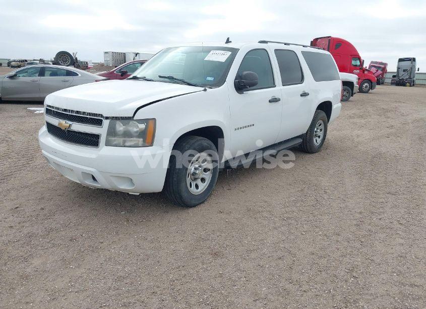 Photo 2 of 2010 Chevrolet Suburban 1500 COMMERCIAL FLEET (VIN 1GNUCHE01AR224737)