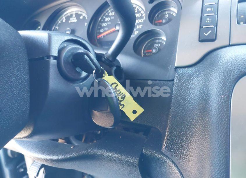 Photo 11 of 2010 Chevrolet Suburban 1500 LS (VIN 1GNUCHE09AR167462)