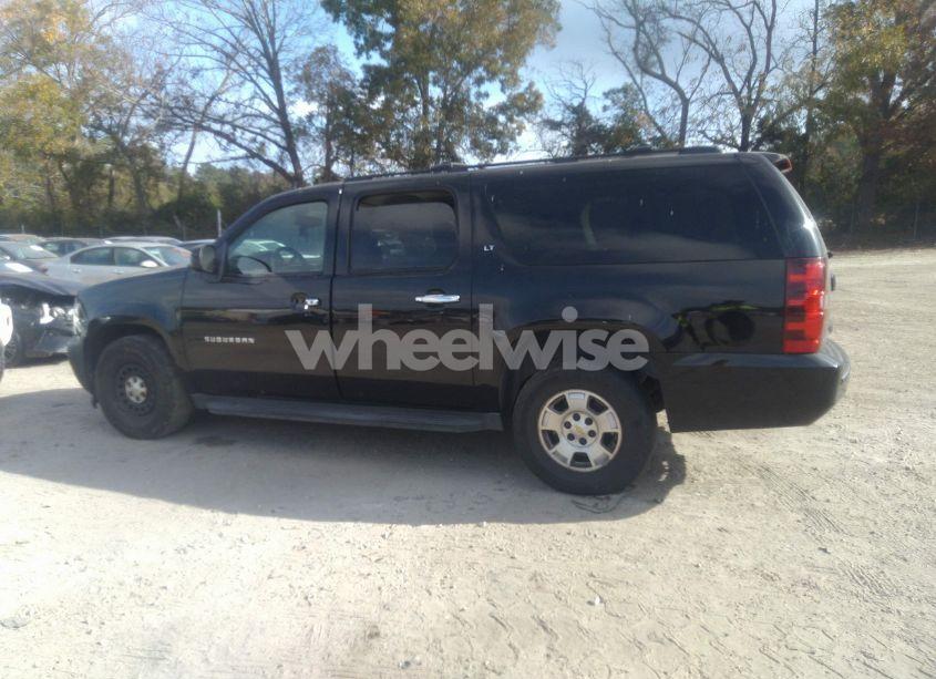 Photo 14 of 2010 Chevrolet Suburban 1500 LT1 (VIN 1GNUCJE01AR196820)