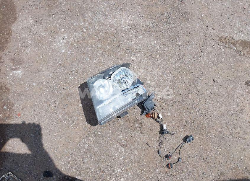 Photo 12 of 2010 Chevrolet Suburban 1500 LT1 (VIN 1GNUCJE08AR133987)