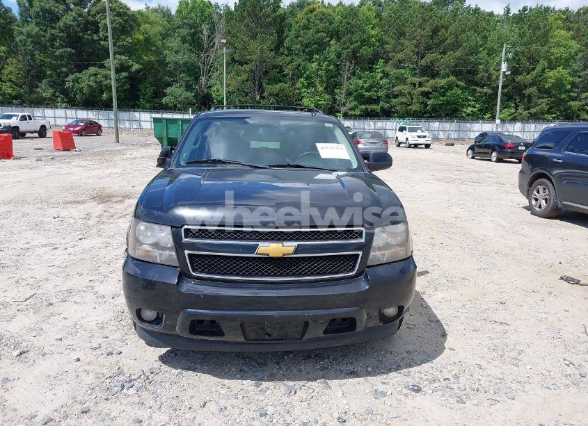 Photo 12 of 2010 Chevrolet Suburban 1500 LT1 (VIN 1GNUCJE08AR192831)