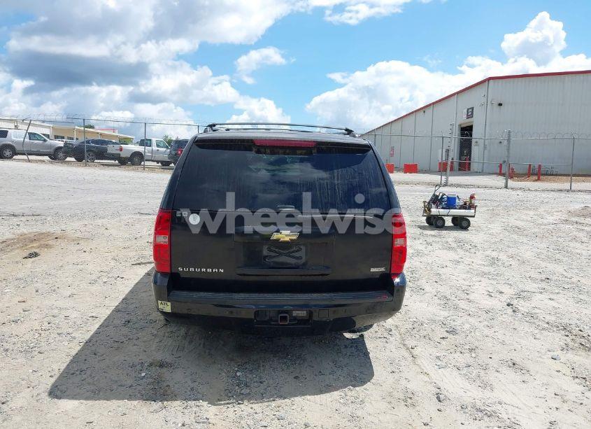 Photo 16 of 2010 Chevrolet Suburban 1500 LT1 (VIN 1GNUCJE08AR192831)