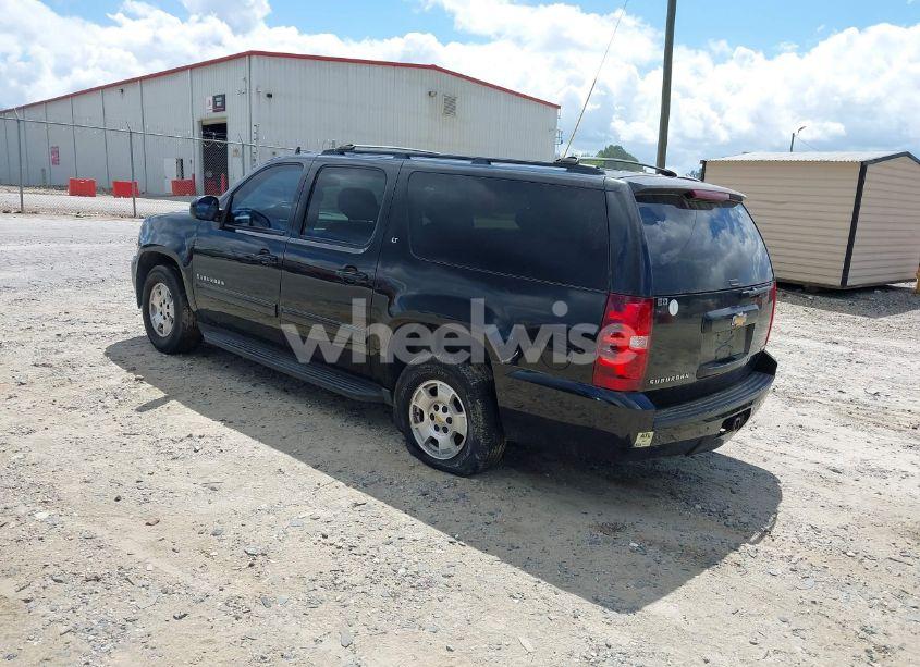 Photo 3 of 2010 Chevrolet Suburban 1500 LT1 (VIN 1GNUCJE08AR192831)