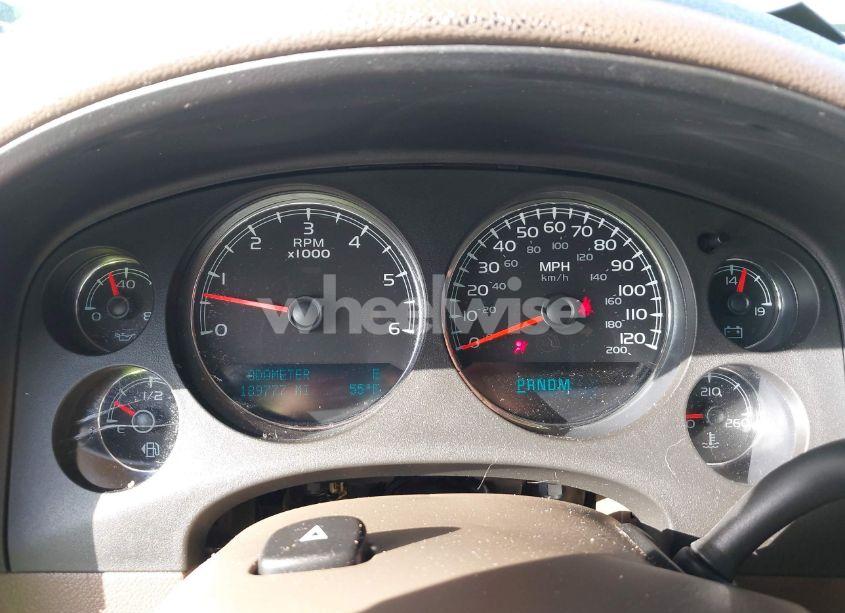 Photo 7 of 2010 Chevrolet Suburban 1500 LTZ (VIN 1GNUCKE00AR176516)