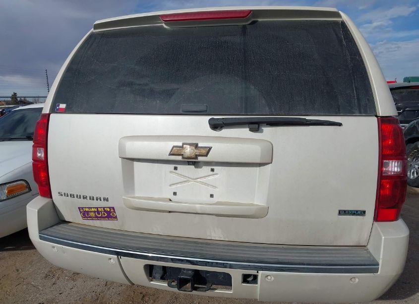 Photo 17 of 2010 Chevrolet Suburban 1500 LTZ (VIN 1GNUCKE02AR256268)