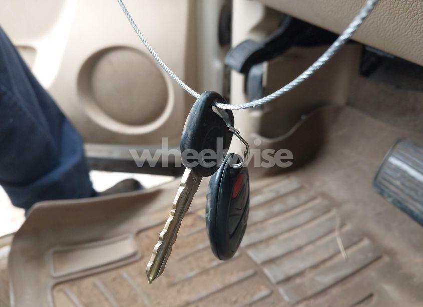 Photo 11 of 2010 Chevrolet Suburban 1500 LTZ (VIN 1GNUCKE05AR270519)