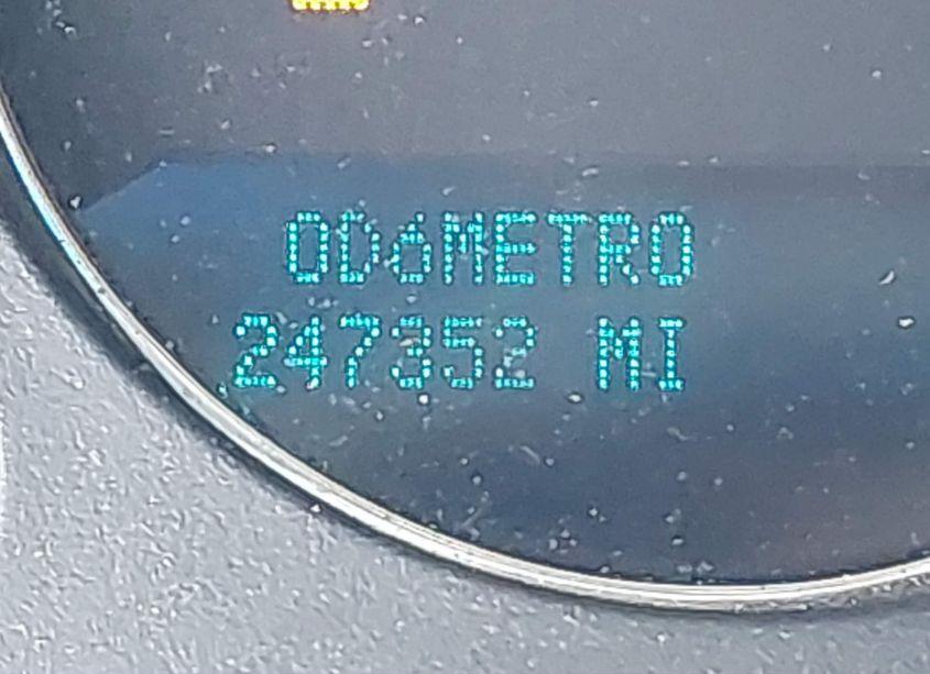 Photo 15 of 2010 Chevrolet Suburban 1500 LTZ (VIN 1GNUCKE06AR205193)