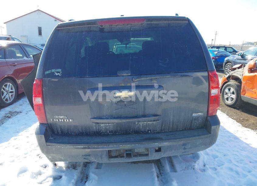 Photo 16 of 2010 Chevrolet Tahoe LS (VIN 1GNUKAE02AR244862)