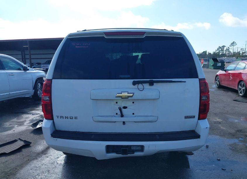 Photo 16 of 2010 Chevrolet Tahoe LS (VIN 1GNUKAE06AR151729)