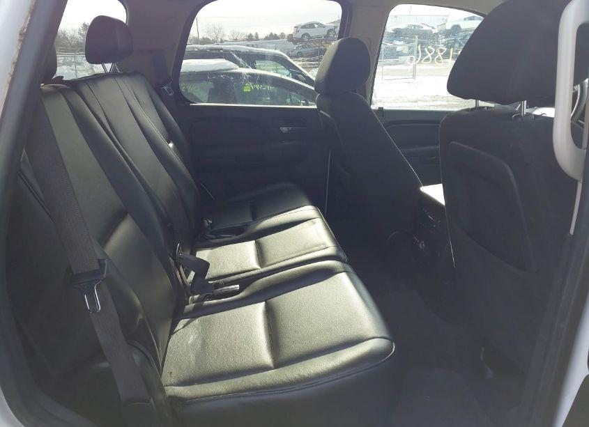 Photo 8 of 2010 Chevrolet Tahoe SPECIAL SERVICES (VIN 1GNUKAE07AR218421)