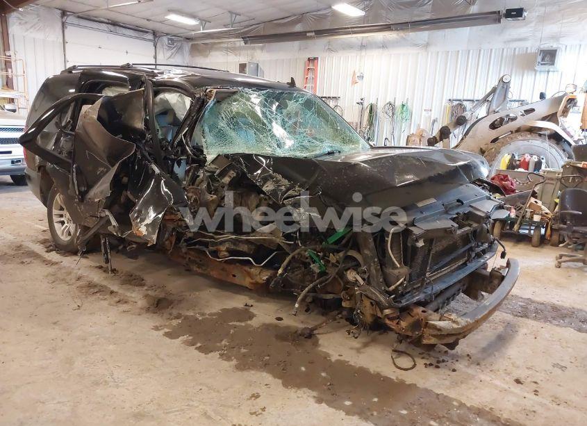 2010 Chevrolet Tahoe LT (VIN 1GNUKBE04AR231293) main photo