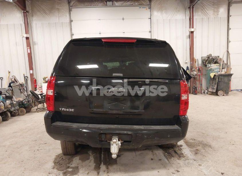 Photo 16 of 2010 Chevrolet Tahoe LT (VIN 1GNUKBE04AR231293)