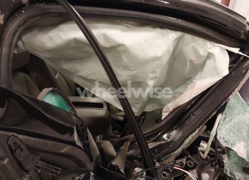 Photo 5 of 2010 Chevrolet Tahoe LT (VIN 1GNUKBE04AR231293)