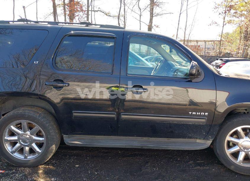 Photo 13 of 2010 Chevrolet Tahoe LT (VIN 1GNUKBE04AR242259)