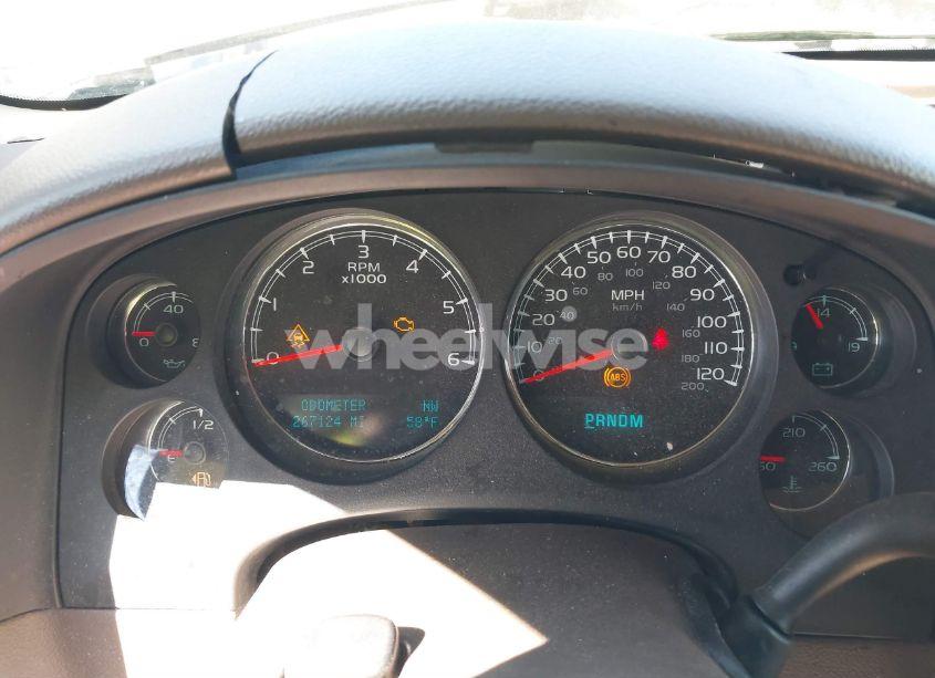 Photo 15 of 2010 Chevrolet Tahoe LT (VIN 1GNUKBE04AR242259)