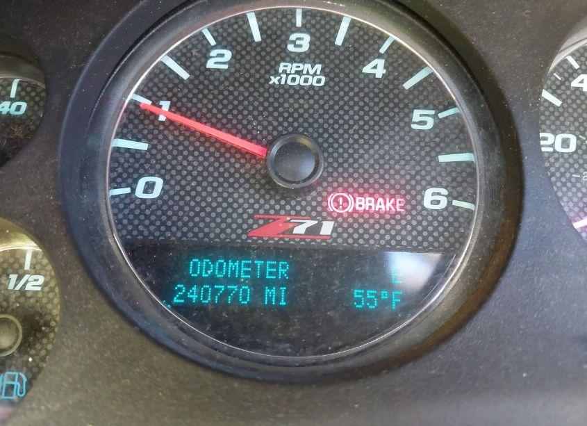 Photo 15 of 2010 Chevrolet Tahoe LT (VIN 1GNUKBE05AR100678)