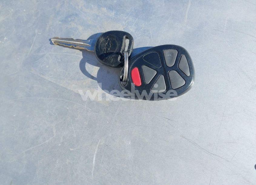 Photo 11 of 2010 Chevrolet Tahoe LT (VIN 1GNUKBE06AR270953)